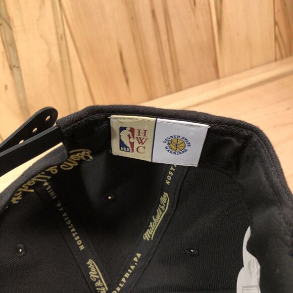 Mitchell & Ness Golden State Warriors Old School Logo Snapback Hat Cap - Picture 10 of 10